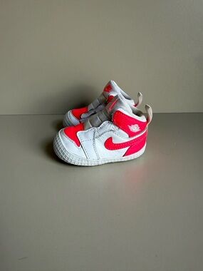 Nike Air Jordan Crib booties